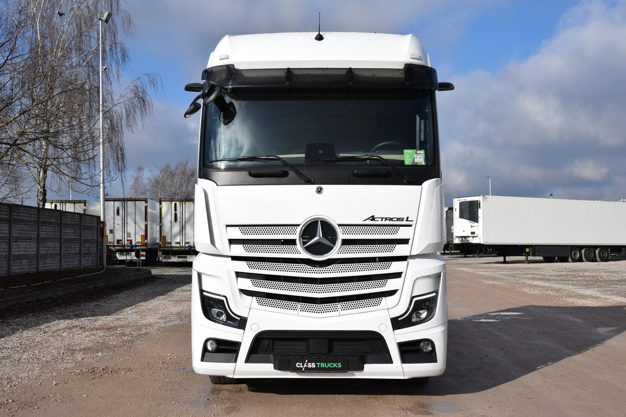 Mercedes-Benz Actros 5 1845 BigSpace - Tegljač: slika Mercedes-Benz Actros 5 1845 BigSpace - Tegljač Mercedes-Benz Actros 5 1845 BigSpace - Tegljač: slika Mercedes-Benz Actros 5 1845 BigSpace - Tegljač