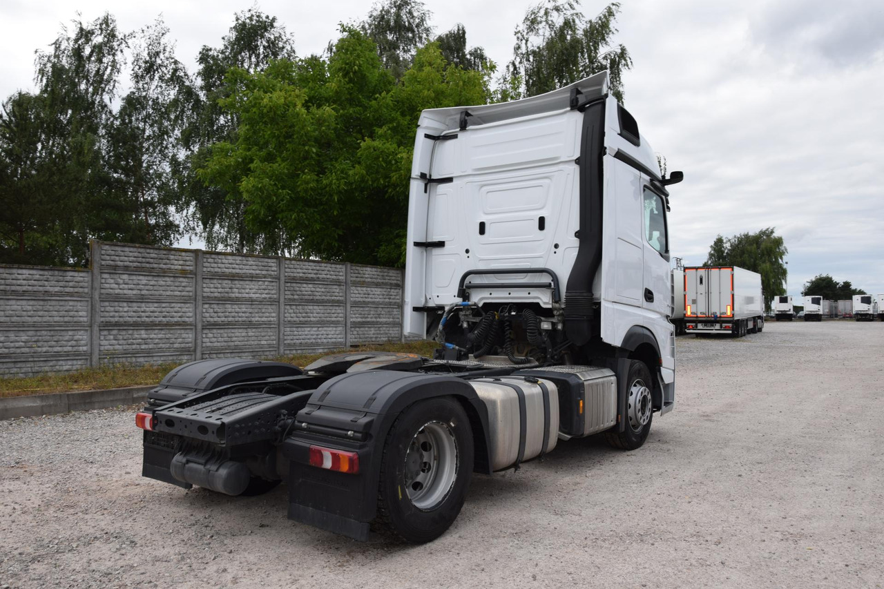 Mercedes-Benz Actros 5 1845 BigSpace - Tegljač: slika Mercedes-Benz Actros 5 1845 BigSpace - Tegljač Mercedes-Benz Actros 5 1845 BigSpace - Tegljač: slika Mercedes-Benz Actros 5 1845 BigSpace - Tegljač
