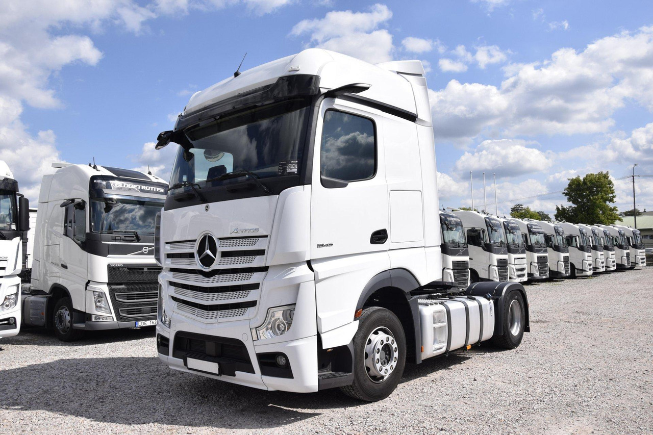Mercedes-Benz Actros 5 1845 BigSpace - Tegljač: slika Mercedes-Benz Actros 5 1845 BigSpace - Tegljač Mercedes-Benz Actros 5 1845 BigSpace - Tegljač: slika Mercedes-Benz Actros 5 1845 BigSpace - Tegljač