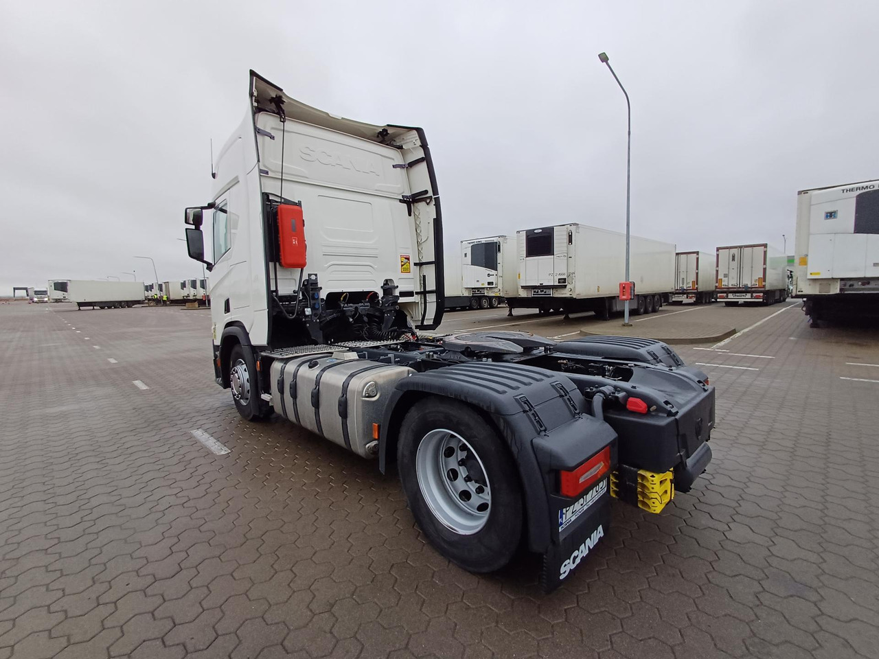 Scania R450 CR20H Retarder ACC - Tegljač: slika Scania R450 CR20H Retarder ACC - Tegljač Scania R450 CR20H Retarder ACC - Tegljač: slika Scania R450 CR20H Retarder ACC - Tegljač