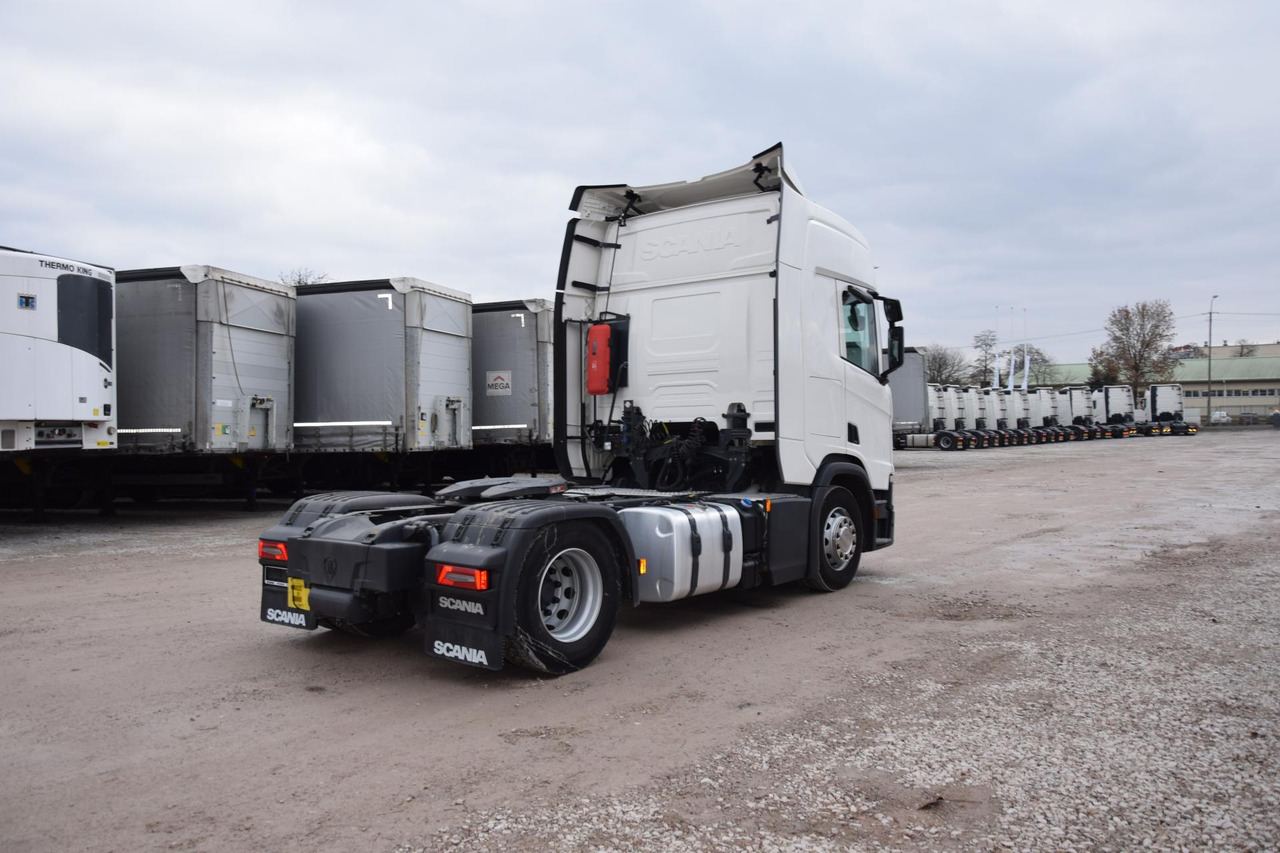 Scania R450 CR20H Retarder ACC - Tegljač: slika Scania R450 CR20H Retarder ACC - Tegljač Scania R450 CR20H Retarder ACC - Tegljač: slika Scania R450 CR20H Retarder ACC - Tegljač