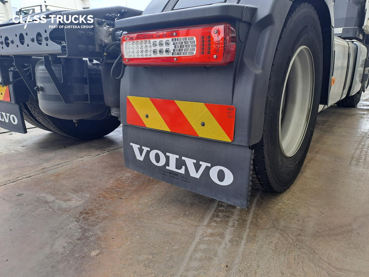 Volvo FH 460 Globetrotter XL Retarder i-Save - Tegljač: slika Volvo FH 460 Globetrotter XL Retarder i-Save - Tegljač Volvo FH 460 Globetrotter XL Retarder i-Save - Tegljač: slika Volvo FH 460 Globetrotter XL Retarder i-Save - Tegljač