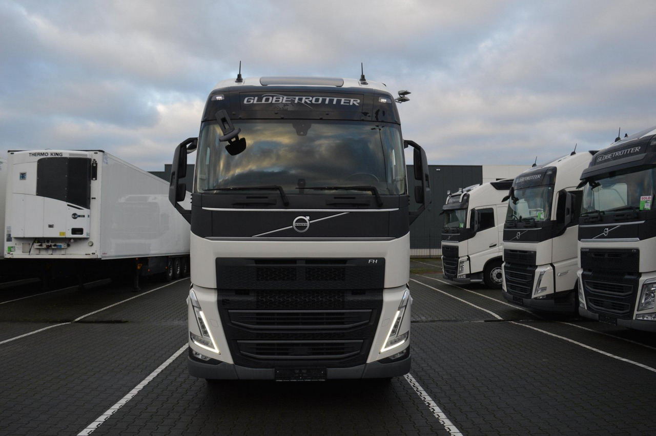 Volvo FH 460 Globetrotter XL i-Save - Tegljač: slika Volvo FH 460 Globetrotter XL i-Save - Tegljač Volvo FH 460 Globetrotter XL i-Save - Tegljač: slika Volvo FH 460 Globetrotter XL i-Save - Tegljač