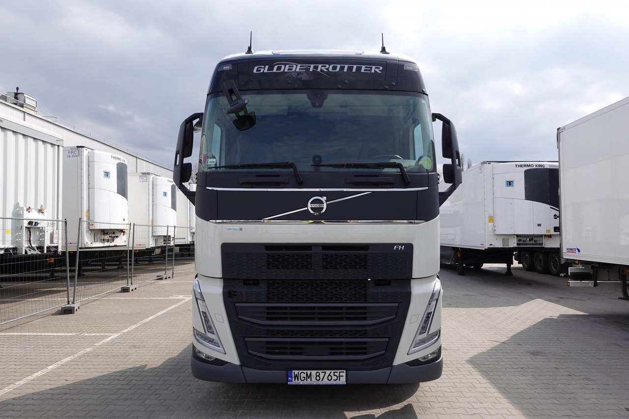 Volvo FH 500 Globetrotter XL - Tegljač: slika Volvo FH 500 Globetrotter XL - Tegljač Volvo FH 500 Globetrotter XL - Tegljač: slika Volvo FH 500 Globetrotter XL - Tegljač