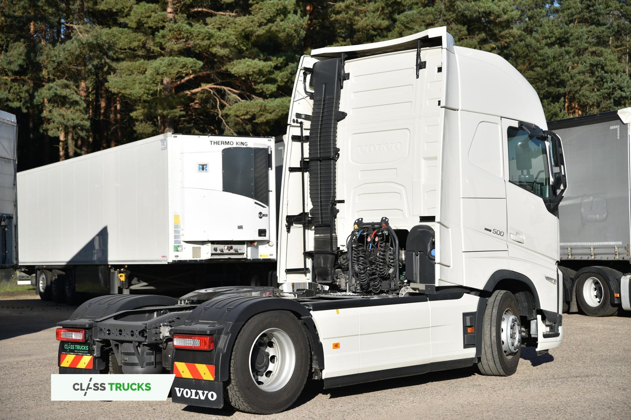 Volvo FH 500 Globetrotter XL Side Skirts - Tegljač: slika Volvo FH 500 Globetrotter XL Side Skirts - Tegljač Volvo FH 500 Globetrotter XL Side Skirts - Tegljač: slika Volvo FH 500 Globetrotter XL Side Skirts - Tegljač