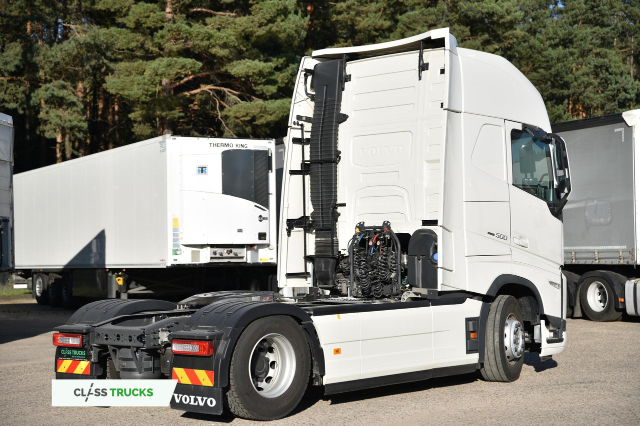 Volvo FH 500 Globetrotter XL Side Skirts - Tegljač: slika Volvo FH 500 Globetrotter XL Side Skirts - Tegljač Volvo FH 500 Globetrotter XL Side Skirts - Tegljač: slika Volvo FH 500 Globetrotter XL Side Skirts - Tegljač