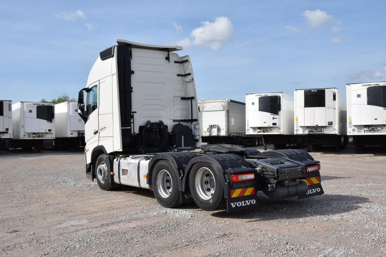 Volvo FH 540 Globetrotter XL Retarder - Tegljač: slika Volvo FH 540 Globetrotter XL Retarder - Tegljač Volvo FH 540 Globetrotter XL Retarder - Tegljač: slika Volvo FH 540 Globetrotter XL Retarder - Tegljač