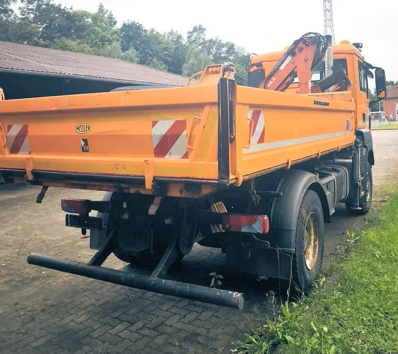 MAN TGS (2012) 18.320 4x4 – Wywrotka trójstronna + Kran Atlas | Komunalny | Euro 5 - Kiper: slika MAN TGS (2012) 18.320 4x4 – Wywrotka trójstronna + Kran Atlas | Komunalny | Euro 5 - Kiper MAN TGS (2012) 18.320 4x4 – Wywrotka trójstronna + Kran Atlas | Komunalny | Euro 5 - Kiper: slika MAN TGS (2012) 18.320 4x4 – Wywrotka trójstronna + Kran Atlas | Komunalny | Euro 5 - Kiper