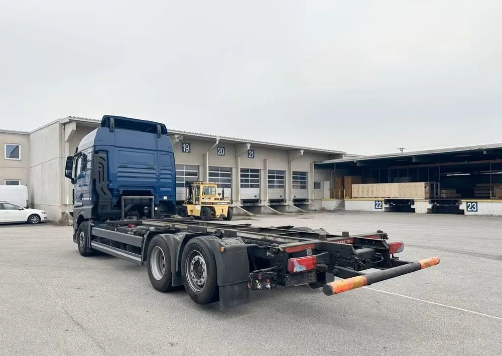 MAN TGX 26.470 6x2 | BDF | Oś podnoszona + skrętna | Retarder | Euro 6 | Automatyczna klimatyzacja | Napęd na tylne koła - Kamion-šasija: slika MAN TGX 26.470 6x2 | BDF | Oś podnoszona + skrętna | Retarder | Euro 6 | Automatyczna klimatyzacja | Napęd na tylne koła - Kamion-šasija MAN TGX 26.470 6x2 | BDF | Oś podnoszona + skrętna | Retarder | Euro 6 | Automatyczna klimatyzacja | Napęd na tylne koła - Kamion-šasija: slika MAN TGX 26.470 6x2 | BDF | Oś podnoszona + skrętna | Retarder | Euro 6 | Automatyczna klimatyzacja | Napęd na tylne koła - Kamion-šasija