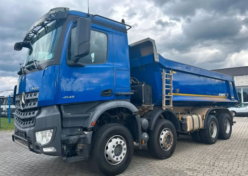 Mercedes-Benz Arocs 4142 | Wywrotka Schmitz | 8x4 | Euro 6 | Klima | Retarder | 242 598 km - Kiper: slika Mercedes-Benz Arocs 4142 | Wywrotka Schmitz | 8x4 | Euro 6 | Klima | Retarder | 242 598 km - Kiper Mercedes-Benz Arocs 4142 | Wywrotka Schmitz | 8x4 | Euro 6 | Klima | Retarder | 242 598 km - Kiper: slika Mercedes-Benz Arocs 4142 | Wywrotka Schmitz | 8x4 | Euro 6 | Klima | Retarder | 242 598 km - Kiper
