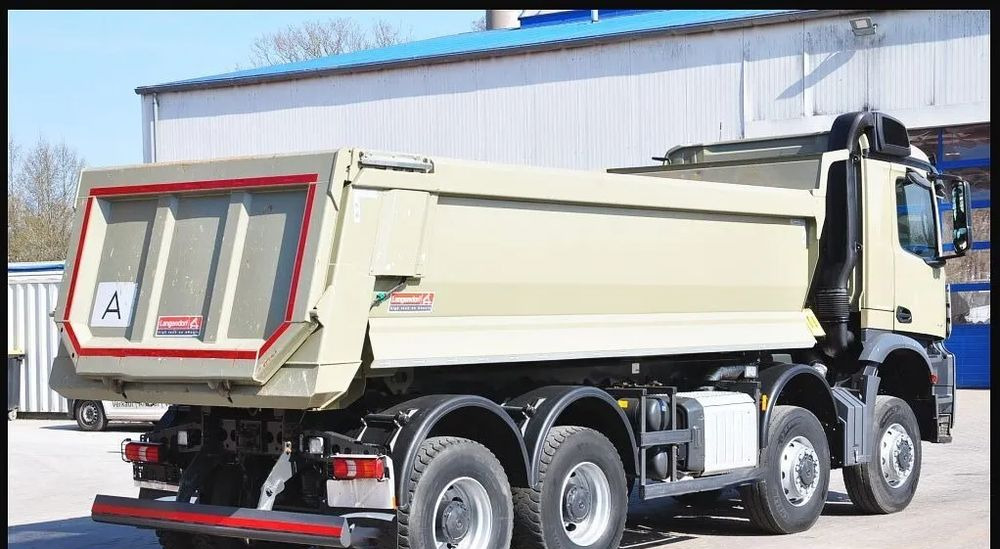 Mercedes-Benz Arocs 4151 | 8x8 | 510 KM | EURO 6 | Hydraulika | Automat | Klimatyzacja | Rok 2021 - Kiper: slika Mercedes-Benz Arocs 4151 | 8x8 | 510 KM | EURO 6 | Hydraulika | Automat | Klimatyzacja | Rok 2021 - Kiper Mercedes-Benz Arocs 4151 | 8x8 | 510 KM | EURO 6 | Hydraulika | Automat | Klimatyzacja | Rok 2021 - Kiper: slika Mercedes-Benz Arocs 4151 | 8x8 | 510 KM | EURO 6 | Hydraulika | Automat | Klimatyzacja | Rok 2021 - Kiper