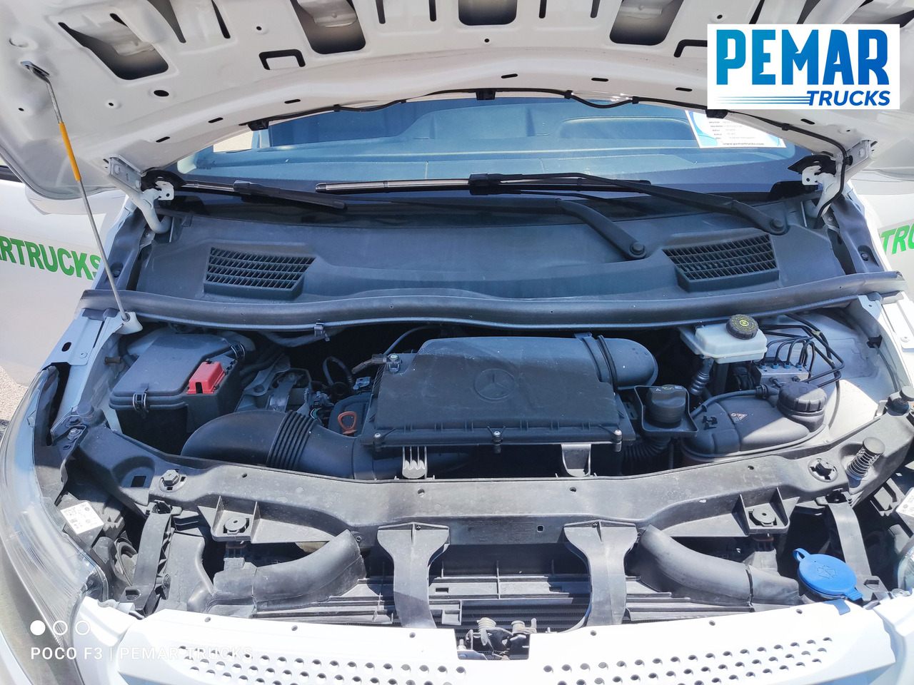 Dostavno vozilo MERCEDES-BENZ VITO 111 CDI EURO 6: slika Dostavno vozilo MERCEDES-BENZ VITO 111 CDI EURO 6 Dostavno vozilo MERCEDES-BENZ VITO 111 CDI EURO 6: slika Dostavno vozilo MERCEDES-BENZ VITO 111 CDI EURO 6