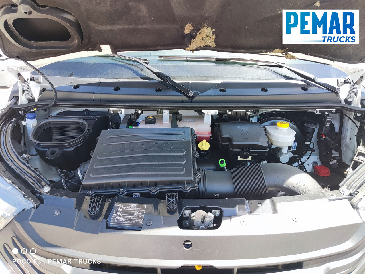 Dostavno vozilo sa zatvorenim sandukom IVECO DAILY 35C16 CAJA CERRADA DOBLE RUEDA: slika Dostavno vozilo sa zatvorenim sandukom IVECO DAILY 35C16 CAJA CERRADA DOBLE RUEDA