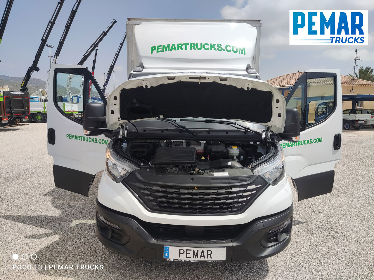 Dostavno vozilo sa zatvorenim sandukom IVECO DAILY 35C16 CAJA CERRADA DOBLE RUEDA: slika Dostavno vozilo sa zatvorenim sandukom IVECO DAILY 35C16 CAJA CERRADA DOBLE RUEDA