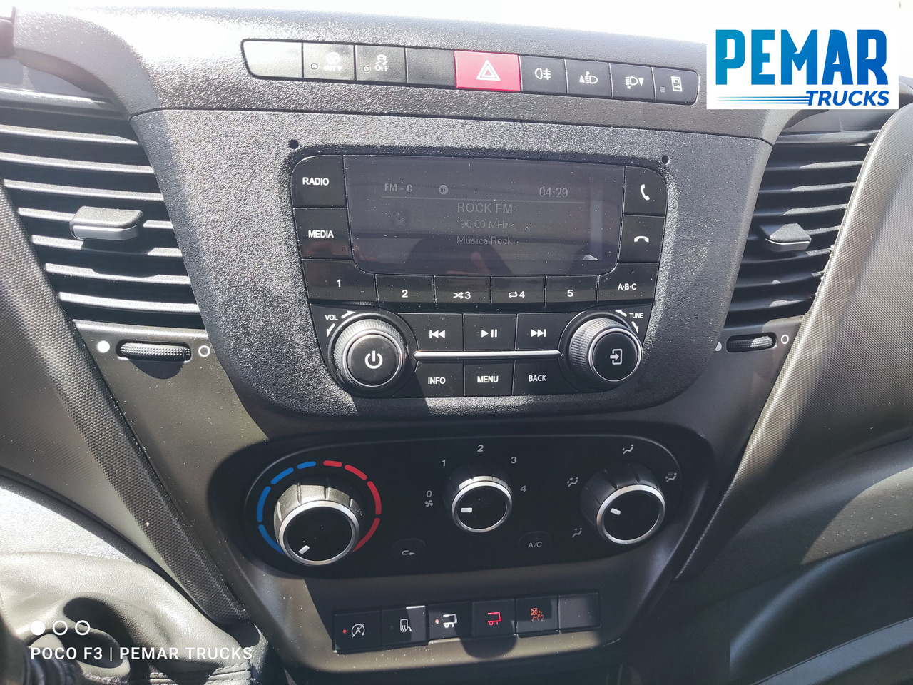 Dostavno vozilo sa zatvorenim sandukom IVECO DAILY 35C16 CAJA CERRADA DOBLE RUEDA: slika Dostavno vozilo sa zatvorenim sandukom IVECO DAILY 35C16 CAJA CERRADA DOBLE RUEDA