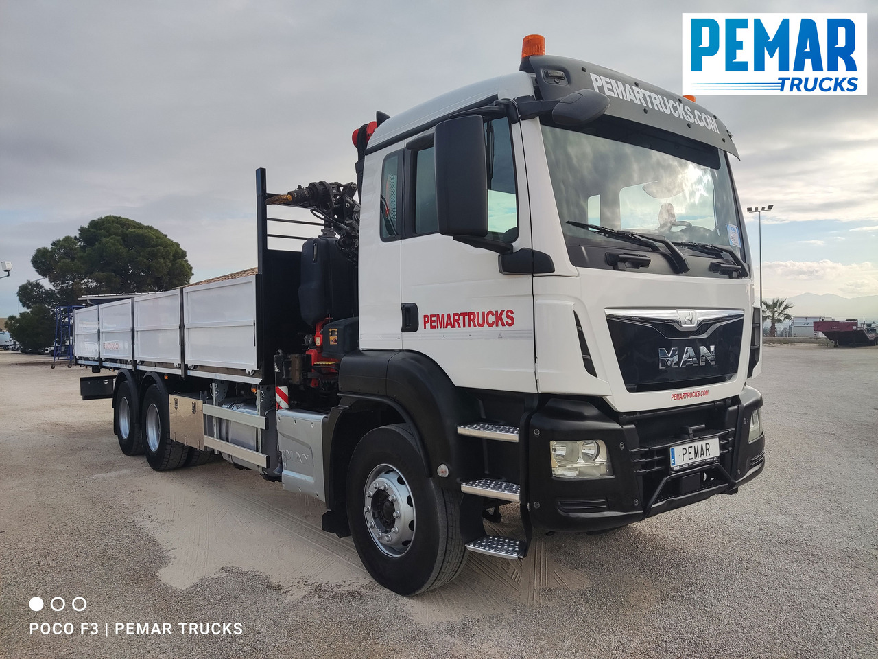 Kamion s kranom MAN TGS 26.360 6X4 GRUA CAJA FIJA EURO 6: slika Kamion s kranom MAN TGS 26.360 6X4 GRUA CAJA FIJA EURO 6 Kamion s kranom MAN TGS 26.360 6X4 GRUA CAJA FIJA EURO 6: slika Kamion s kranom MAN TGS 26.360 6X4 GRUA CAJA FIJA EURO 6