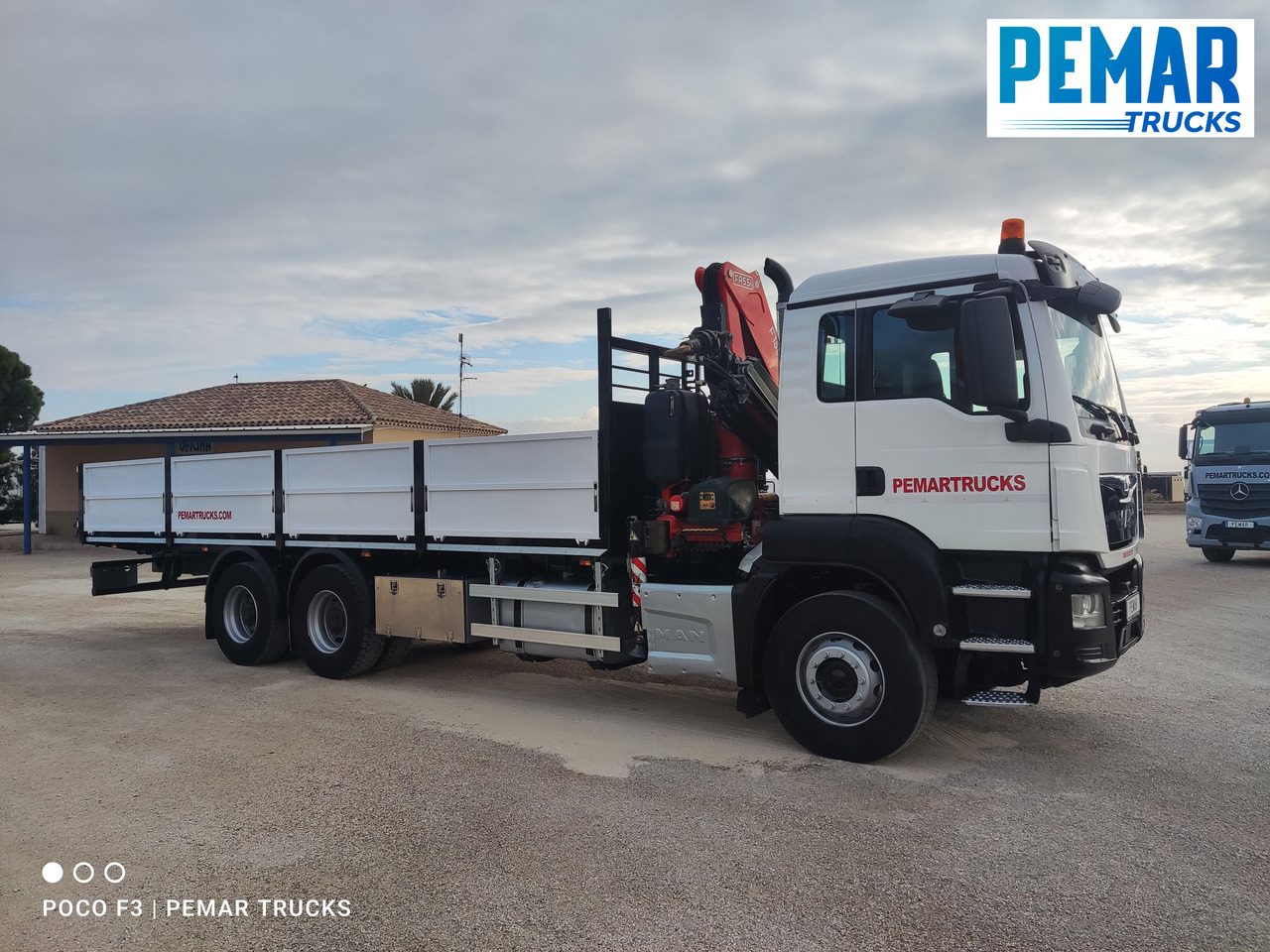 Kamion s kranom MAN TGS 26.360 6X4 GRUA CAJA FIJA EURO 6: slika Kamion s kranom MAN TGS 26.360 6X4 GRUA CAJA FIJA EURO 6 Kamion s kranom MAN TGS 26.360 6X4 GRUA CAJA FIJA EURO 6: slika Kamion s kranom MAN TGS 26.360 6X4 GRUA CAJA FIJA EURO 6