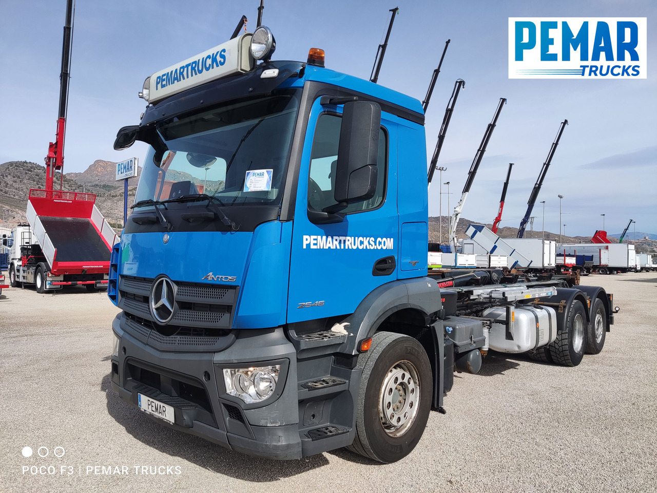 MERCEDES-BENZ ANTOS 2546 6X2 MULTILIFT - Transporter kontejnera/ Kamion s izmjenjivim sanducima: slika MERCEDES-BENZ ANTOS 2546 6X2 MULTILIFT - Transporter kontejnera/ Kamion s izmjenjivim sanducima MERCEDES-BENZ ANTOS 2546 6X2 MULTILIFT - Transporter kontejnera/ Kamion s izmjenjivim sanducima: slika MERCEDES-BENZ ANTOS 2546 6X2 MULTILIFT - Transporter kontejnera/ Kamion s izmjenjivim sanducima
