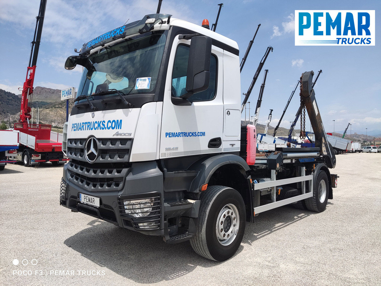 MERCEDES-BENZ AROCS 1845 PORTACONTENEDOR CADENA - Utovarivač s proklizavajućim upravljanjem: slika MERCEDES-BENZ AROCS 1845 PORTACONTENEDOR CADENA - Utovarivač s proklizavajućim upravljanjem MERCEDES-BENZ AROCS 1845 PORTACONTENEDOR CADENA - Utovarivač s proklizavajućim upravljanjem: slika MERCEDES-BENZ AROCS 1845 PORTACONTENEDOR CADENA - Utovarivač s proklizavajućim upravljanjem
