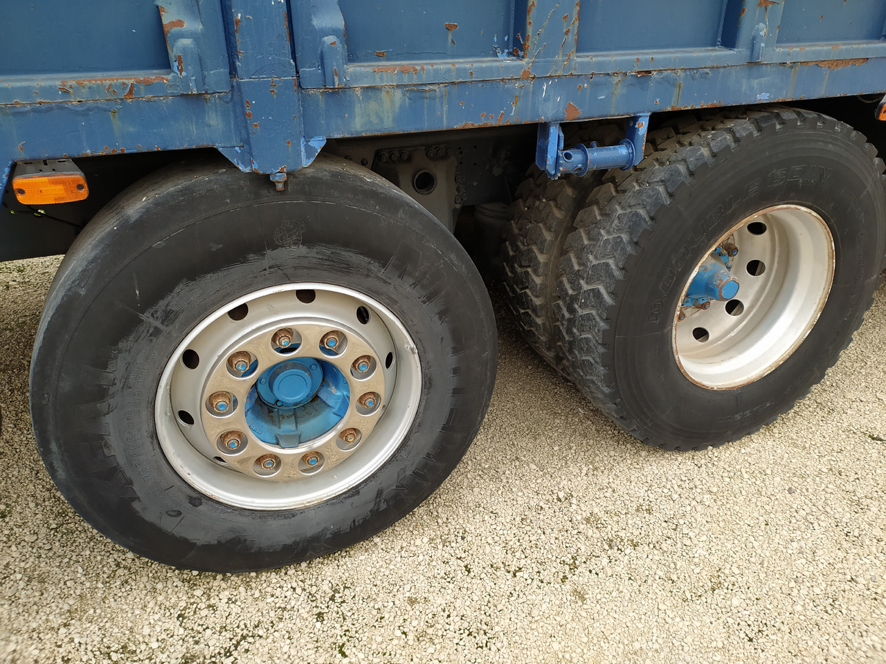 SCANIA 143 420 BASCULANTE - Kiper: slika SCANIA 143 420 BASCULANTE - Kiper SCANIA 143 420 BASCULANTE - Kiper: slika SCANIA 143 420 BASCULANTE - Kiper