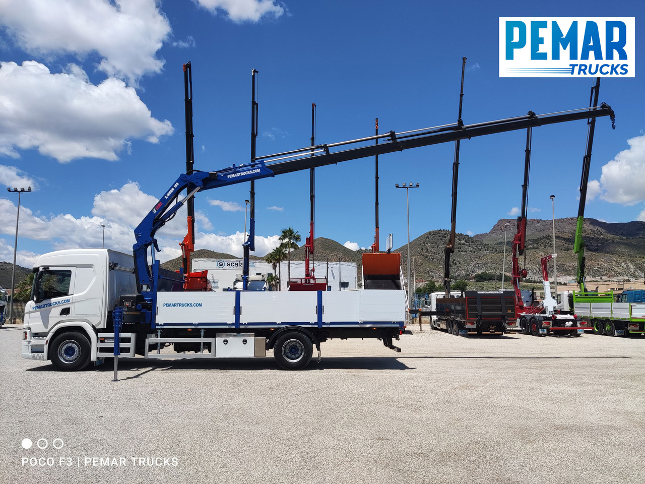 SCANIA P 370 GRUA CAJA FIJA 18T - Kamion s kranom: slika SCANIA P 370 GRUA CAJA FIJA 18T - Kamion s kranom SCANIA P 370 GRUA CAJA FIJA 18T - Kamion s kranom: slika SCANIA P 370 GRUA CAJA FIJA 18T - Kamion s kranom