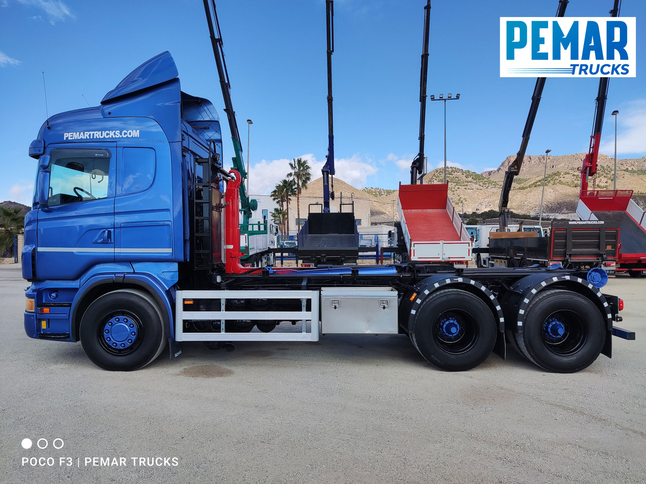 Kamion s kukastom dizalicom SCANIA R 560 6X4 MULTILIFT: slika Kamion s kukastom dizalicom SCANIA R 560 6X4 MULTILIFT