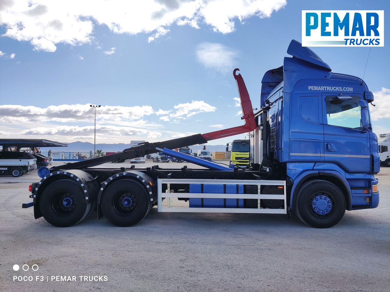 Kamion s kukastom dizalicom SCANIA R 560 6X4 MULTILIFT: slika Kamion s kukastom dizalicom SCANIA R 560 6X4 MULTILIFT