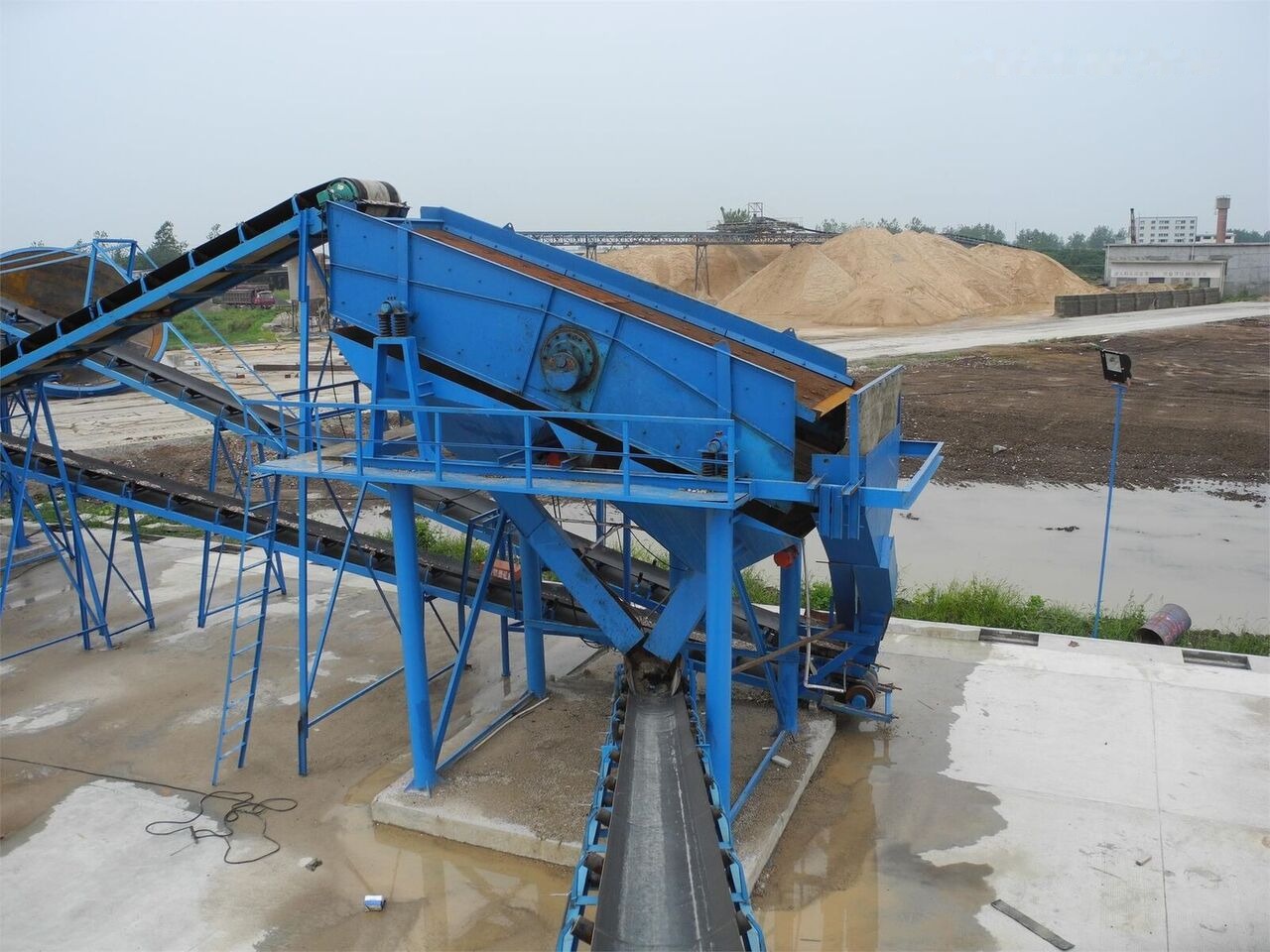 Kinglink 2YK1854 Wet material screen | Pantalla vibratoria | Écran vibran - Screener: slika Kinglink 2YK1854 Wet material screen | Pantalla vibratoria | Écran vibran - Screener Kinglink 2YK1854 Wet material screen | Pantalla vibratoria | Écran vibran - Screener: slika Kinglink 2YK1854 Wet material screen | Pantalla vibratoria | Écran vibran - Screener