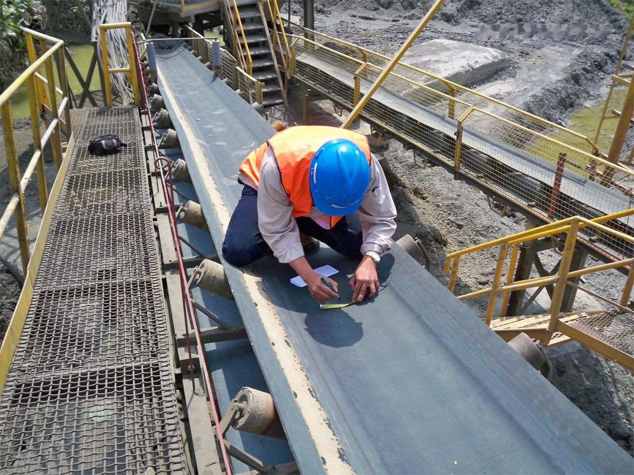 Kinglink B1000 Belt Conveyor/Stacker - Transportna traka: slika Kinglink B1000 Belt Conveyor/Stacker - Transportna traka Kinglink B1000 Belt Conveyor/Stacker - Transportna traka: slika Kinglink B1000 Belt Conveyor/Stacker - Transportna traka