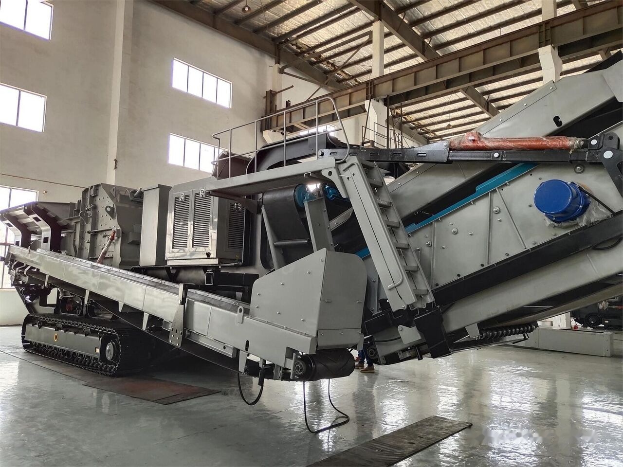 Kinglink KL3S2160F1315 Mobile Impact Crusher - Mobilna drobilica: slika Kinglink KL3S2160F1315 Mobile Impact Crusher - Mobilna drobilica Kinglink KL3S2160F1315 Mobile Impact Crusher - Mobilna drobilica: slika Kinglink KL3S2160F1315 Mobile Impact Crusher - Mobilna drobilica