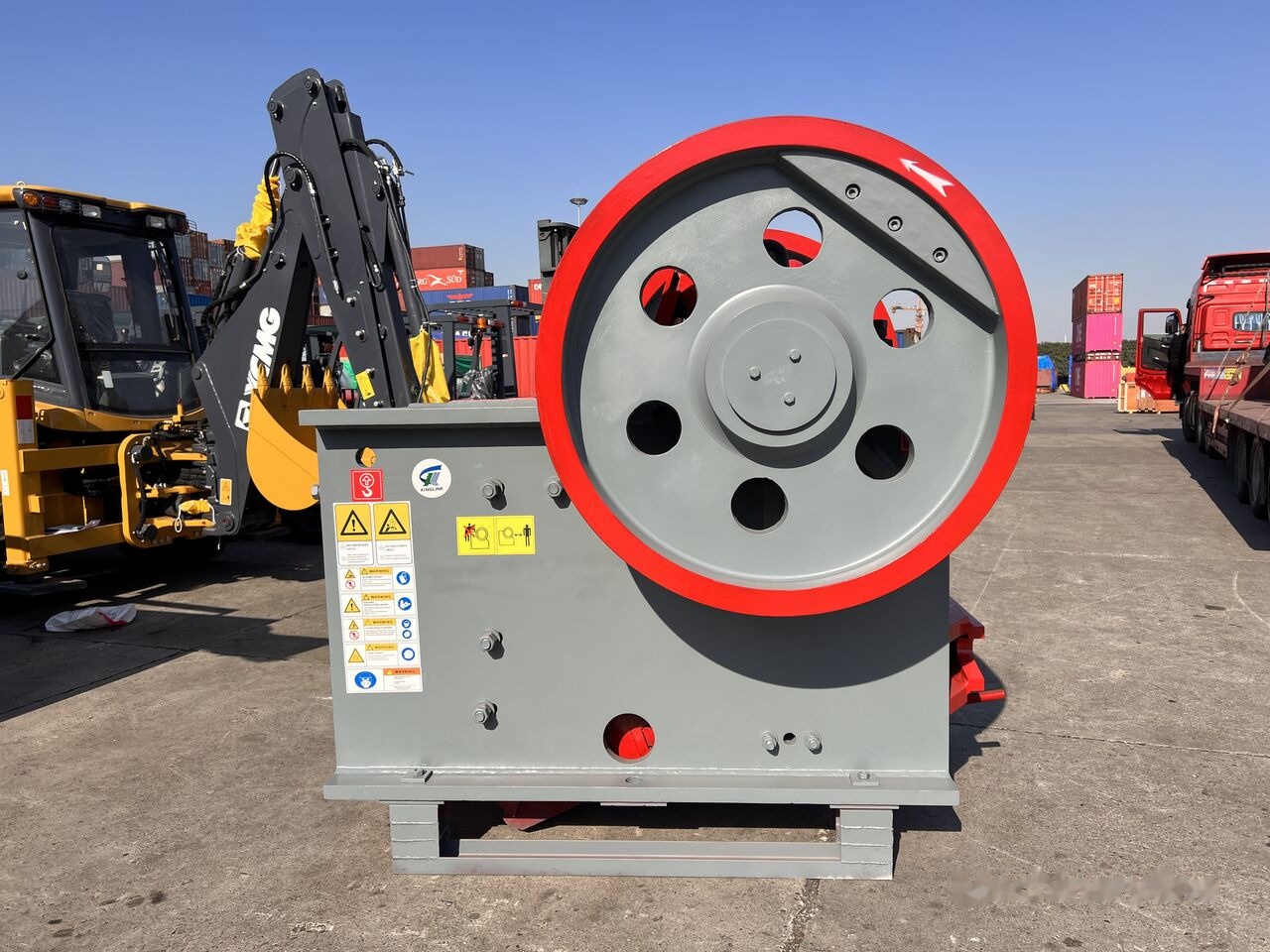 Kinglink PE500x750 Jaw Crusher For Hard Rock Stone - Čeljusna drobilica: slika Kinglink PE500x750 Jaw Crusher For Hard Rock Stone - Čeljusna drobilica Kinglink PE500x750 Jaw Crusher For Hard Rock Stone - Čeljusna drobilica: slika Kinglink PE500x750 Jaw Crusher For Hard Rock Stone - Čeljusna drobilica