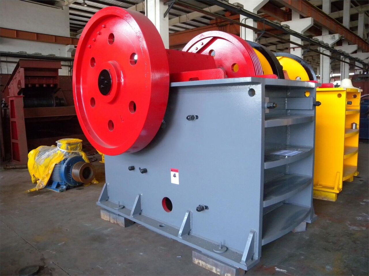 Kinglink PE600x900 Copper Mines Jaw Crusher - Čeljusna drobilica: slika Kinglink PE600x900 Copper Mines Jaw Crusher - Čeljusna drobilica Kinglink PE600x900 Copper Mines Jaw Crusher - Čeljusna drobilica: slika Kinglink PE600x900 Copper Mines Jaw Crusher - Čeljusna drobilica