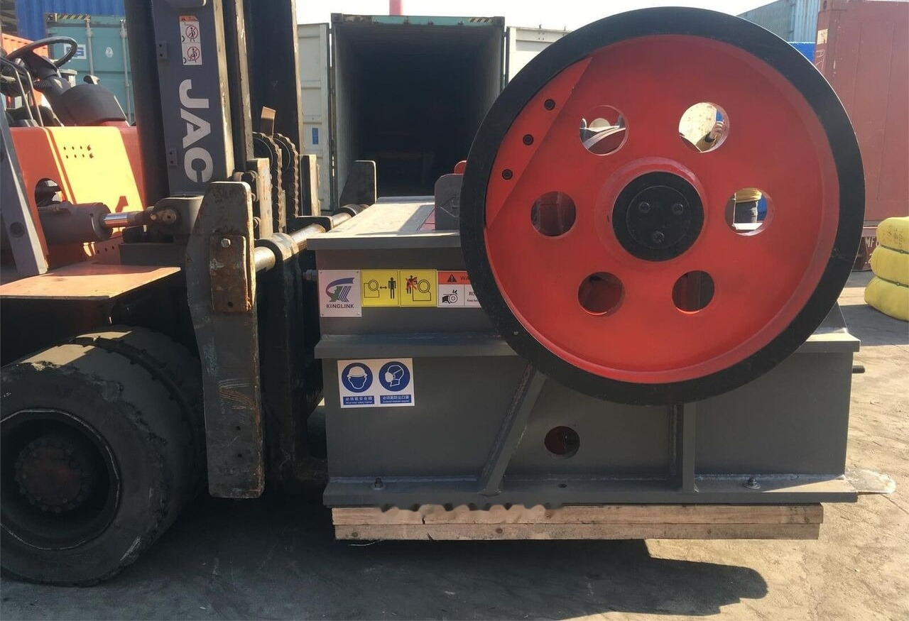 Kinglink PEX250X1200 | PEX1047 Secondary Stage Jaw Crusher - Čeljusna drobilica: slika Kinglink PEX250X1200 | PEX1047 Secondary Stage Jaw Crusher - Čeljusna drobilica Kinglink PEX250X1200 | PEX1047 Secondary Stage Jaw Crusher - Čeljusna drobilica: slika Kinglink PEX250X1200 | PEX1047 Secondary Stage Jaw Crusher - Čeljusna drobilica