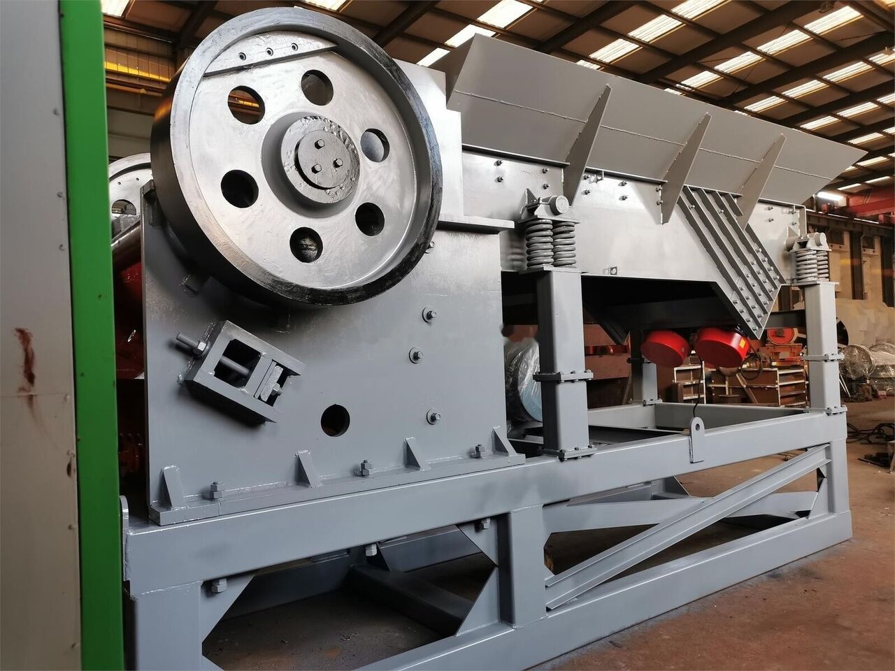 Kinglink PEX500X1500 Skid frame mounted jaw crusher for Concrete Plant - Čeljusna drobilica: slika Kinglink PEX500X1500 Skid frame mounted jaw crusher for Concrete Plant - Čeljusna drobilica Kinglink PEX500X1500 Skid frame mounted jaw crusher for Concrete Plant - Čeljusna drobilica: slika Kinglink PEX500X1500 Skid frame mounted jaw crusher for Concrete Plant - Čeljusna drobilica
