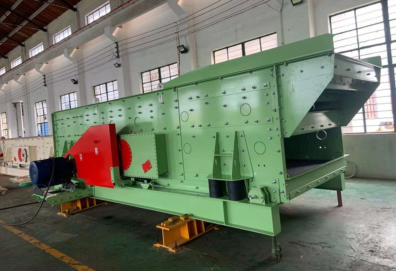 Kinglink TTH Horizontal Heavy duty Vibrating Screen - Screener: slika Kinglink TTH Horizontal Heavy duty Vibrating Screen - Screener Kinglink TTH Horizontal Heavy duty Vibrating Screen - Screener: slika Kinglink TTH Horizontal Heavy duty Vibrating Screen - Screener
