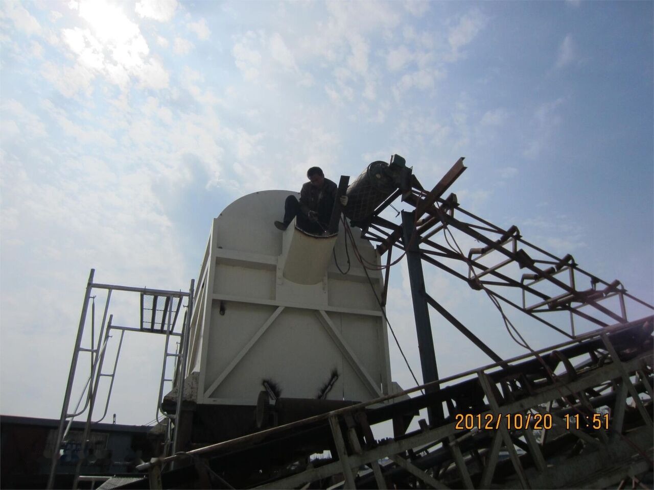 Kinglink Trommel Drum Screen - Screener: slika Kinglink Trommel Drum Screen - Screener Kinglink Trommel Drum Screen - Screener: slika Kinglink Trommel Drum Screen - Screener