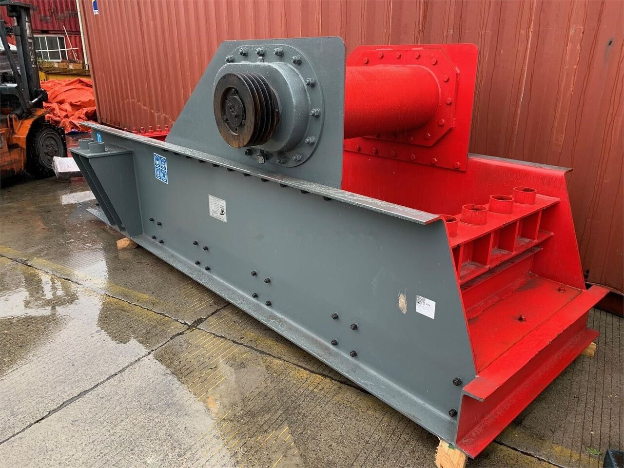 Kinglink ZSW380X96 Scalper Vibrating Feeder - Rudarski strojevi: slika Kinglink ZSW380X96 Scalper Vibrating Feeder - Rudarski strojevi Kinglink ZSW380X96 Scalper Vibrating Feeder - Rudarski strojevi: slika Kinglink ZSW380X96 Scalper Vibrating Feeder - Rudarski strojevi
