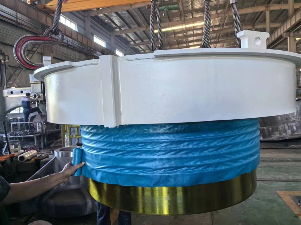 Metso Bowl Assembly for Nordberg HP200 Cone Crusher - Konusna drobilica: slika Metso Bowl Assembly for Nordberg HP200 Cone Crusher - Konusna drobilica Metso Bowl Assembly for Nordberg HP200 Cone Crusher - Konusna drobilica: slika Metso Bowl Assembly for Nordberg HP200 Cone Crusher - Konusna drobilica