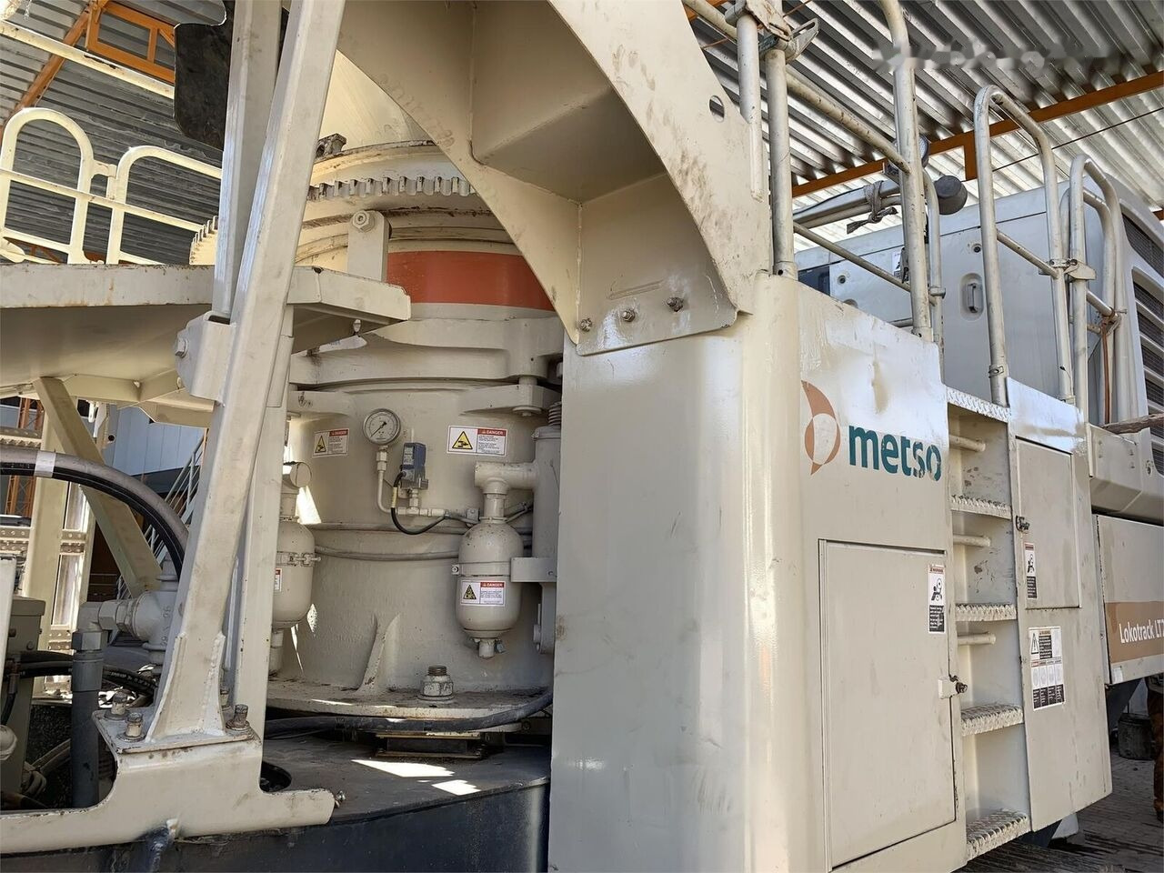Metso LT200HP - Mobilna drobilica: slika Metso LT200HP - Mobilna drobilica Metso LT200HP - Mobilna drobilica: slika Metso LT200HP - Mobilna drobilica