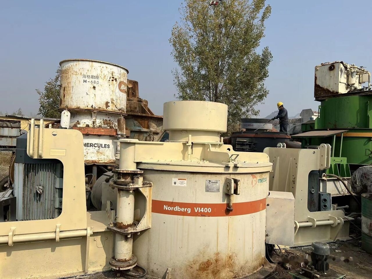 Metso NORDBERG VI400 VSI - Udarna drobilica: slika Metso NORDBERG VI400 VSI - Udarna drobilica Metso NORDBERG VI400 VSI - Udarna drobilica: slika Metso NORDBERG VI400 VSI - Udarna drobilica
