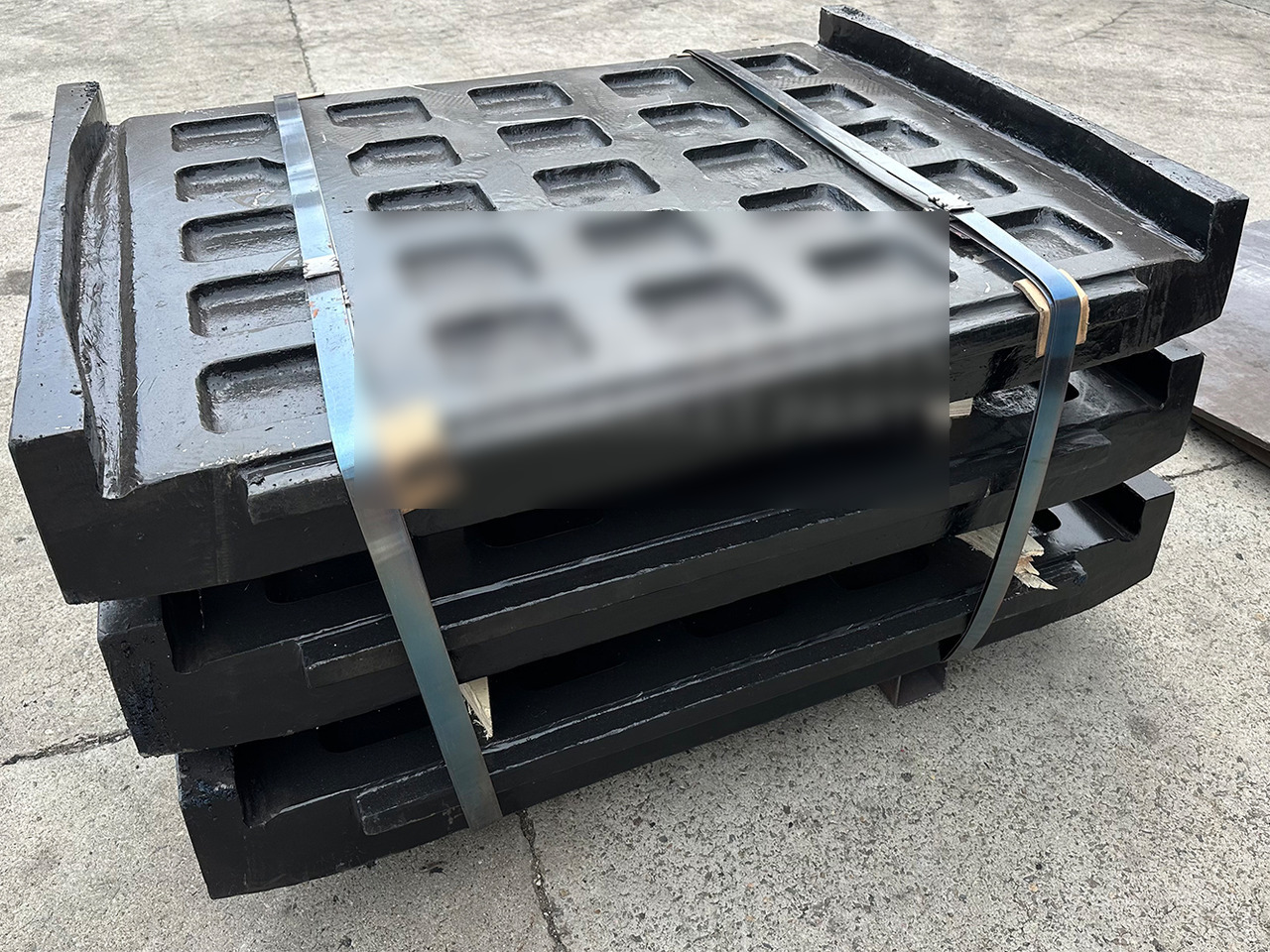 KINGLINK High Manganese Steel Fixed Jaw Plates 17003346 for CT2036 Jaw Crusher - Rezervni dijelovi za Građevinski strojevi: slika KINGLINK High Manganese Steel Fixed Jaw Plates 17003346 for CT2036 Jaw Crusher - Rezervni dijelovi za Građevinski strojevi KINGLINK High Manganese Steel Fixed Jaw Plates 17003346 for CT2036 Jaw Crusher - Rezervni dijelovi za Građevinski strojevi: slika KINGLINK High Manganese Steel Fixed Jaw Plates 17003346 for CT2036 Jaw Crusher - Rezervni dijelovi za Građevinski strojevi