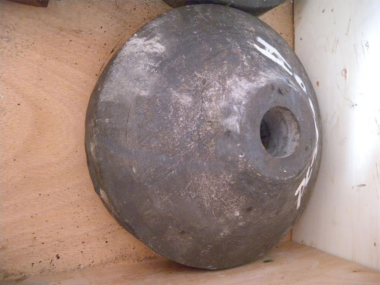 Novi Rezervni dijelovi za Drobilica VSI Rotor, Tips Metso for crusher: slika Novi Rezervni dijelovi za Drobilica VSI Rotor, Tips Metso for crusher
