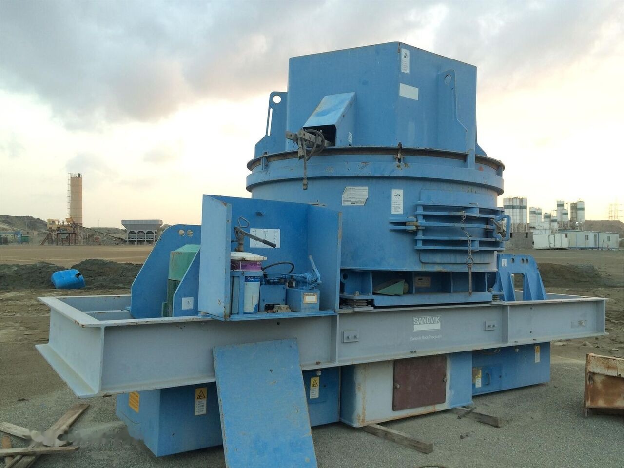 Sandvik RP109 VSI Crushing Equipment - Čeljusna drobilica: slika Sandvik RP109 VSI Crushing Equipment - Čeljusna drobilica Sandvik RP109 VSI Crushing Equipment - Čeljusna drobilica: slika Sandvik RP109 VSI Crushing Equipment - Čeljusna drobilica