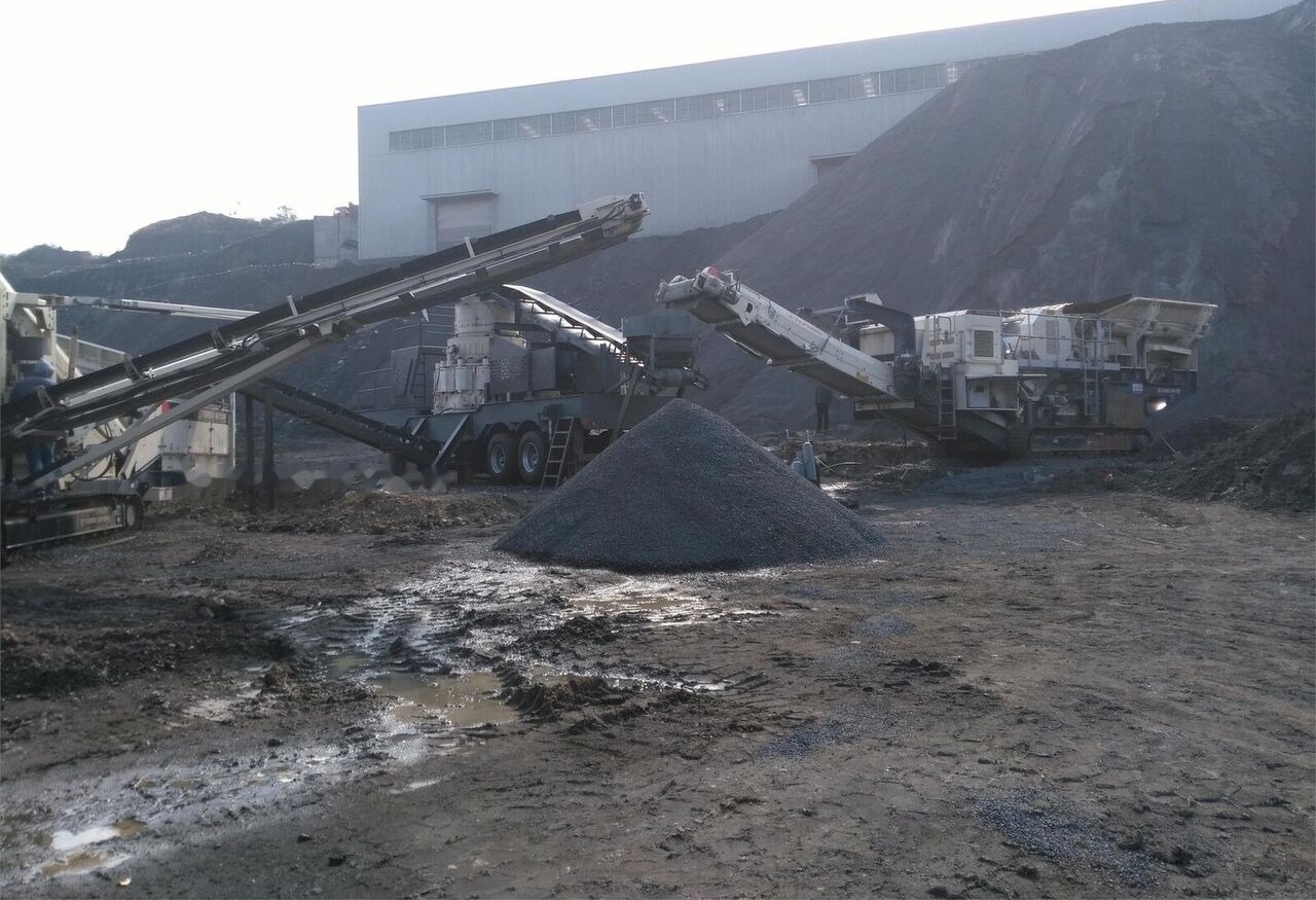 Terex 694+ Mobile screening machine - Screener: slika Terex 694+ Mobile screening machine - Screener Terex 694+ Mobile screening machine - Screener: slika Terex 694+ Mobile screening machine - Screener