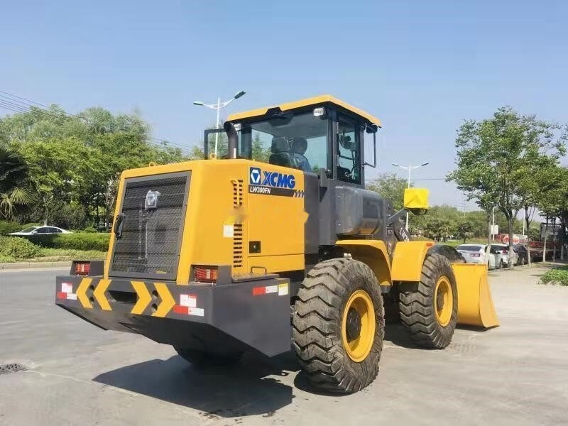XCMG LW300FN Wheel loader | Mining | Quarry - Utovarivač na kotačima: slika XCMG LW300FN Wheel loader | Mining | Quarry - Utovarivač na kotačima XCMG LW300FN Wheel loader | Mining | Quarry - Utovarivač na kotačima: slika XCMG LW300FN Wheel loader | Mining | Quarry - Utovarivač na kotačima