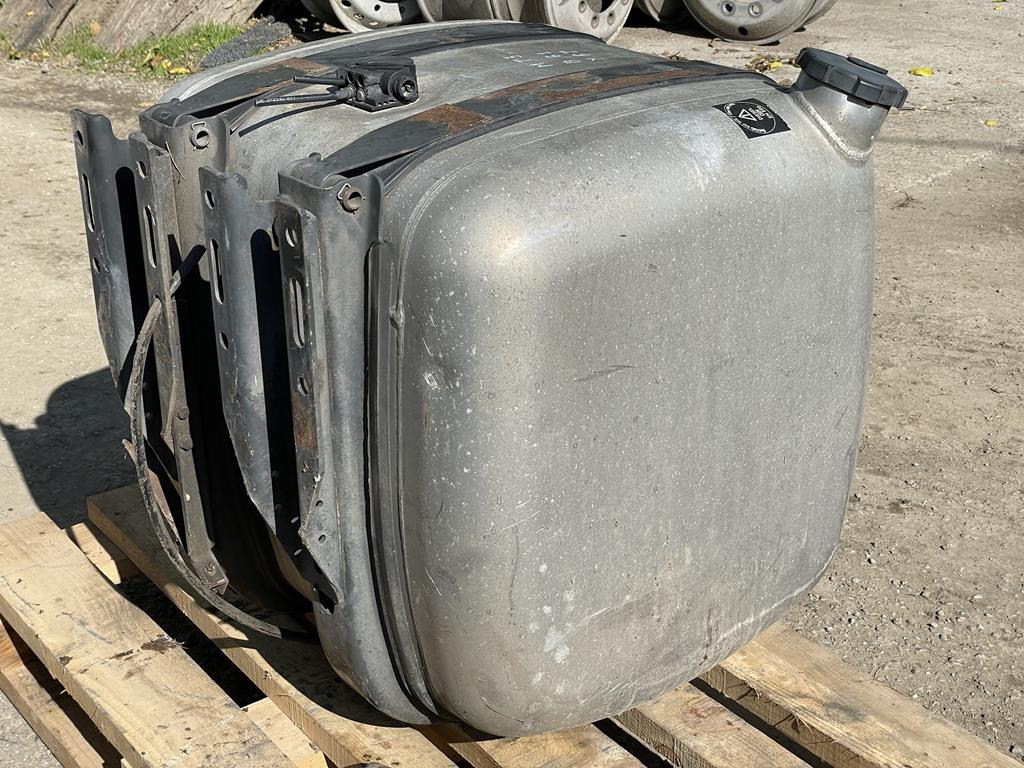 ALUMINUM 290 L - Spremnik goriva za Kamion: slika ALUMINUM 290 L - Spremnik goriva za Kamion ALUMINUM 290 L - Spremnik goriva za Kamion: slika ALUMINUM 290 L - Spremnik goriva za Kamion