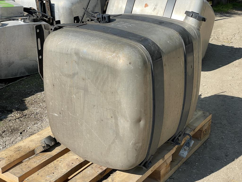 ALUMINUM FUEL TANK 290 L - Spremnik goriva za Kamion: slika ALUMINUM FUEL TANK 290 L - Spremnik goriva za Kamion ALUMINUM FUEL TANK 290 L - Spremnik goriva za Kamion: slika ALUMINUM FUEL TANK 290 L - Spremnik goriva za Kamion