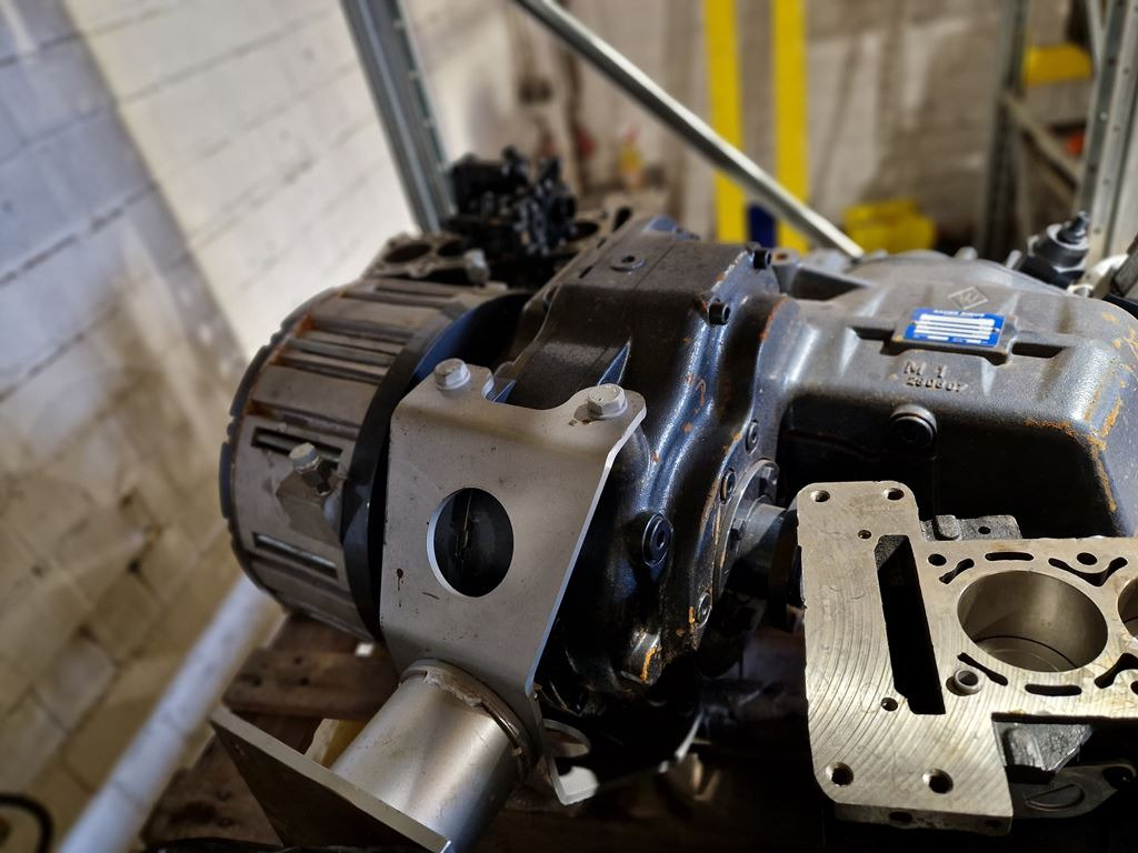 DANFOSS / SAUER BIBUS DRIVE CONTROL 1 - 50.80.0853 - Hidraulična pumpa za Kamion: slika DANFOSS / SAUER BIBUS DRIVE CONTROL 1 - 50.80.0853 - Hidraulična pumpa za Kamion DANFOSS / SAUER BIBUS DRIVE CONTROL 1 - 50.80.0853 - Hidraulična pumpa za Kamion: slika DANFOSS / SAUER BIBUS DRIVE CONTROL 1 - 50.80.0853 - Hidraulična pumpa za Kamion