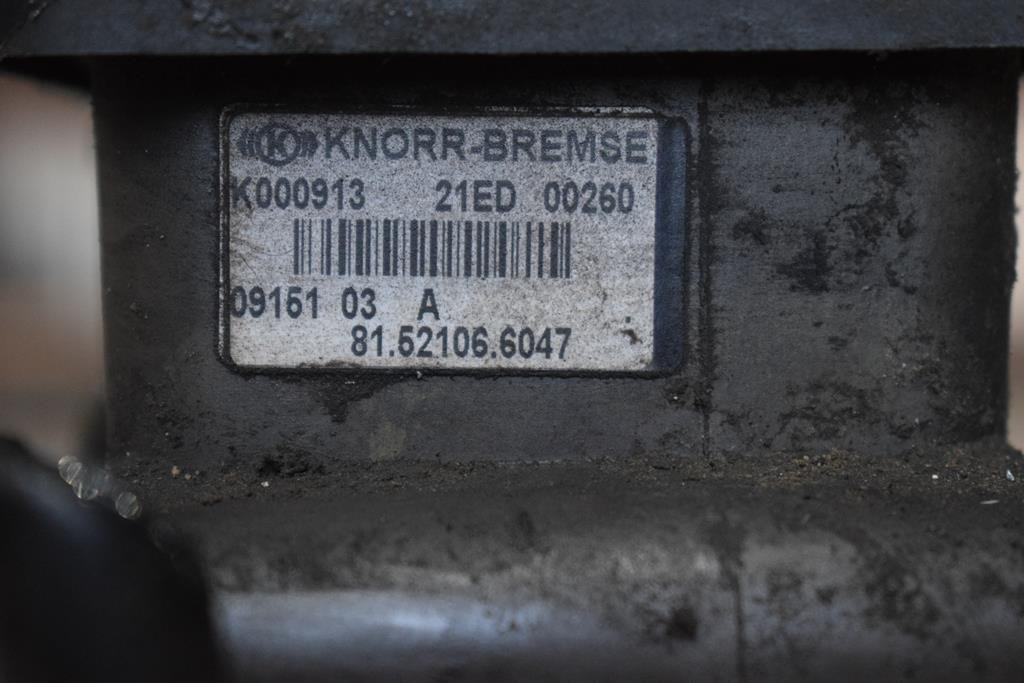 KNORR-BREMSE K000913 AIR VALVE EBS 5 FOR MAN - Kočioni ventil za Kamion: slika KNORR-BREMSE K000913 AIR VALVE EBS 5 FOR MAN - Kočioni ventil za Kamion KNORR-BREMSE K000913 AIR VALVE EBS 5 FOR MAN - Kočioni ventil za Kamion: slika KNORR-BREMSE K000913 AIR VALVE EBS 5 FOR MAN - Kočioni ventil za Kamion