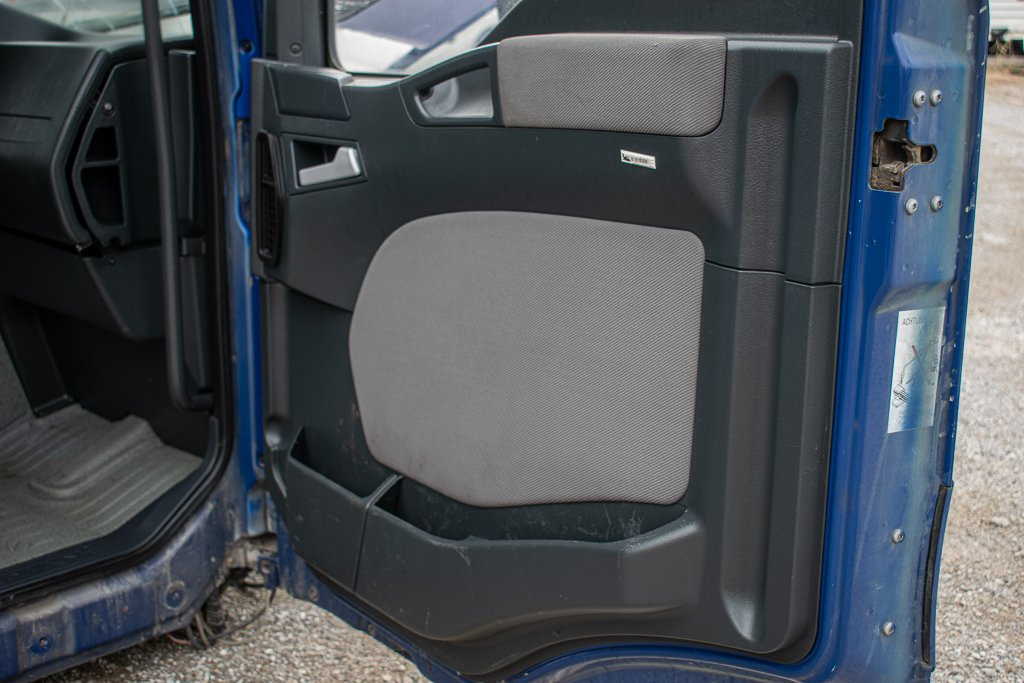 MAN TGL DOOR TRIM RIGHT - PASSENGER'S - Vrata i dijelovi za Kamion: slika MAN TGL DOOR TRIM RIGHT - PASSENGER'S - Vrata i dijelovi za Kamion MAN TGL DOOR TRIM RIGHT - PASSENGER'S - Vrata i dijelovi za Kamion: slika MAN TGL DOOR TRIM RIGHT - PASSENGER'S - Vrata i dijelovi za Kamion